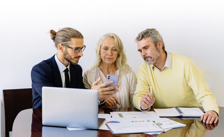 Simple Ways to Manage Debt and Improve Your Credit Score